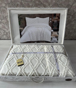 Покрывало EFOR в сундучке BEREN 240*260 с наволочками (50*70) кремовый (KREM)