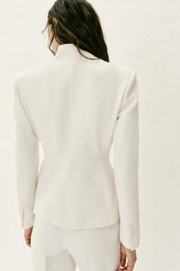 BLAZER ENTALLADA HOMBRERAS / Crudo - Zara фото 7