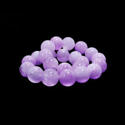 Браслет из камня Сиреневый агат приносящий очарование и магнетизм 8мм