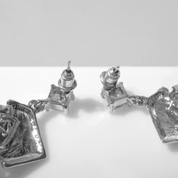 Серьги висячие со стразами Циркон льдинки, цвет белый в серебре, 7см - Queen fair фото 2