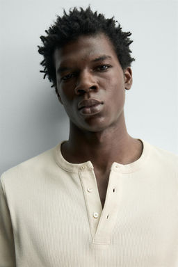 CAMISETA RIB CUELLO PANADERO / Crudo - Zara фото 5