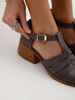 Босоножки 5036.23663bе.Вакса коричневый