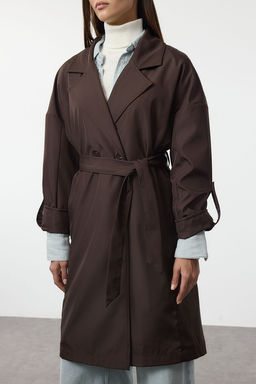 Trendyolmilla Bej Oversize Kusakl? Su Itici Uzun Trenckot TWOAW24TR00019  фото 23