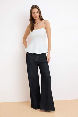 Ekru Peplum Kare Yaka Ince Ask?l? Kolsuz Scuba Krep Orme Bluz TWOSS26BZ00024 - Trendyolmilla фото 2