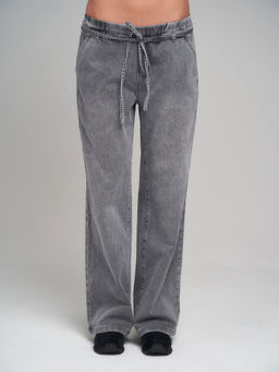 ДЖИНСЫ