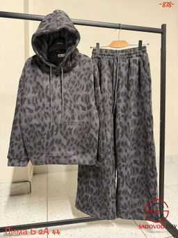 костюм с мехом спортивный - Bruno фото 3