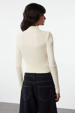 Tas Crop Dik Yaka Triko Kazak TWOAW24KZ01206