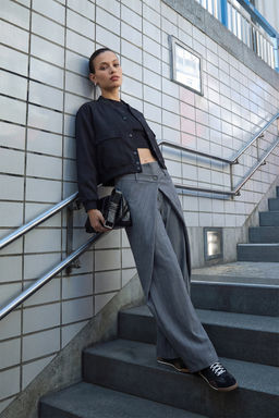 Gri Hacimli Pilili Balon Fit Cizgili Kumas Pantolon TWOAW26PL00149