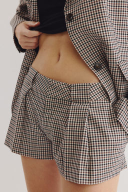 Minishorts con pliegues de caja - H&m фото 4