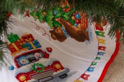 Набор для вышивания PANNA PR-7254 Юбка для новогодней ёлки 61 х 61 см