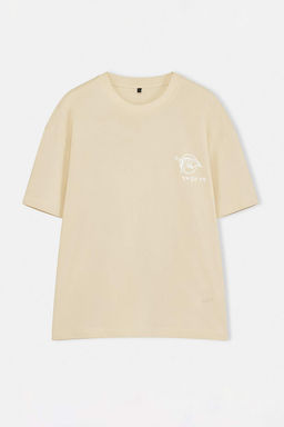 Bej Oversize/Genis Kesim %100 Pamuk S?rt Bask?l? T-Shirt TMNSS23TS00170