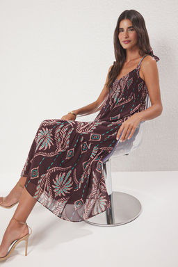 Kahverengi Sal Desen Etegi Belden Ac?lan Gipeli Sifon Dokuma Maxi Ucus Ucus Elbise TWOSS25EL00710