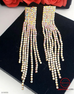 Серьги вечерние длинные висячие блестящие со стразами - Bruno фото 5