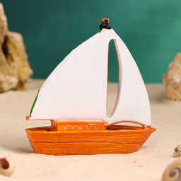 Сувенирная модель корабля «Парусник морской», фигурка полистоун, 10×11 см