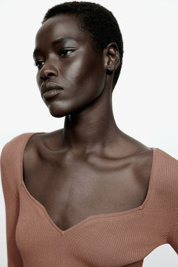 Top en punto de canale con escote corazon - H&m фото 2