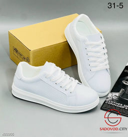 Кроссовки женские весенние