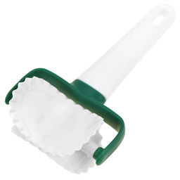 Нож для теста пластмассовый Вареник фигурный 8,5х16,5см, в блистере (Китай)