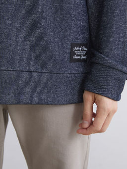 Dik Yaka Bask?l? Erkek Sweatshirt