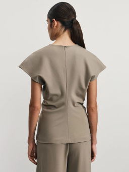 Топ с драпировкой на талии / Zarina  фото 5