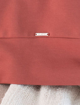 D49.078 Джемпер женский терракота