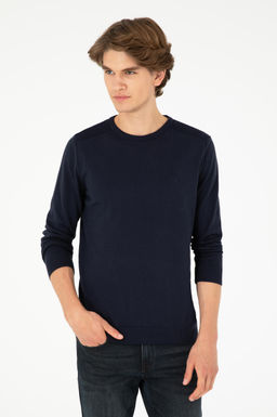 Мужской темно-синий базовый свитер Неожиданная скидка в корзине