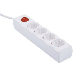 S-GCU4-5B WHITE Удлинитель серии Ultra, шнур 5м., 4 гнезда, 16A, с/з. Белый. TM Uniel