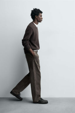 STRAIGHT FIT PLEATED JEANS - Zara фото 4