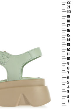 Сандалии женские EVITA