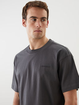 Bisiklet Yaka Bask?l? Penye Erkek Ti??rt