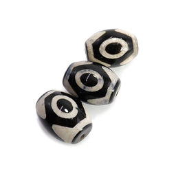 Бусина Дзи уп-2шт 3 глаза малая Непальская символизирует исполнение желанний 1см