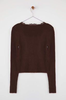 Tas Crop Dantel Garnili Kare Yaka Yumusak Dokulu Fitted/Vucudu Saran Triko H?rka TWOAW26HI00061 - Trendyolmilla фото 6