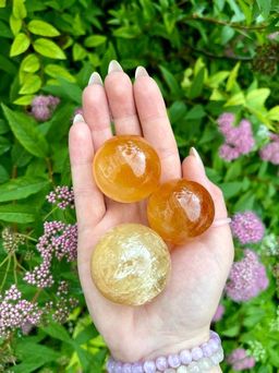 Шар из Кальцита