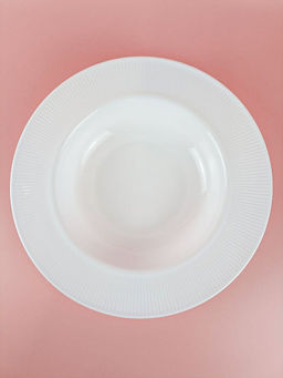 Тарелка суповая Lavenir HoReCa "Stripes" 23,5 см, 9.5" OUSTP-95 WHITE стеклокерамика 106337