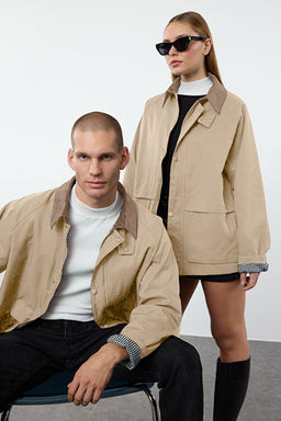 Ta_ Regular Fit Kadife Yaka Detayl_ Unisex Mevsimlik Mont TMNAW25MO00017