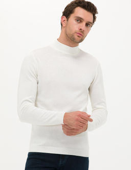 Базовый трикотажный свитер узкого кроя цвета экрю в клетку Fisherman