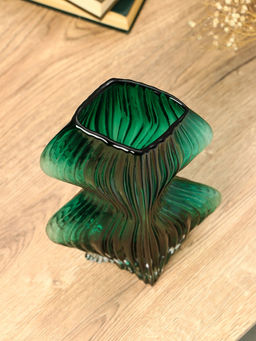 Ваза «Мэнди», 28.5×17 см, стекло, зелёная