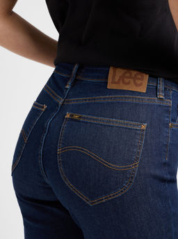 Джинсы женские