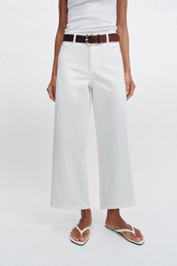 JEANS WIDE LEG CROPPED TIRO ALTO CINTUR?N / Blanco