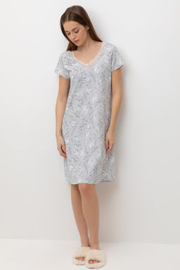 Е 10015/24/светло-серый,нежные цветы сорочка жен