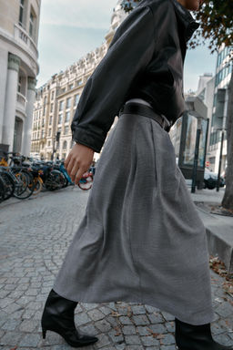 MIDI PLEATED SKIRT WITH BELT - Zara фото 3