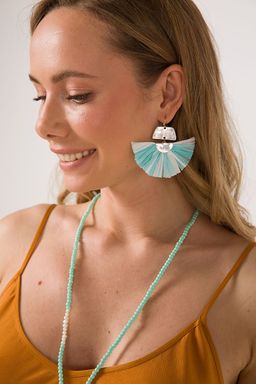 Большие серьги с кисточками из целюллозы - Модные истории фото 2