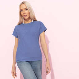 Футболка из фактурного трикотажа Искусство строить глазки (синий)