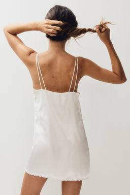 Camis?n lencero de sat?n con ribetes de encaje - H&m фото 7