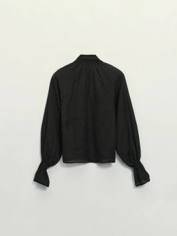 Блузка из тенселя с бантом / Zarina