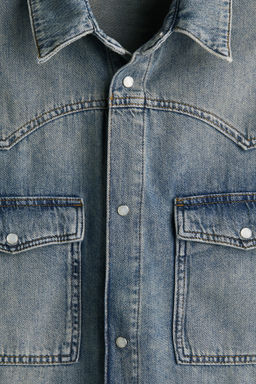 Camisa denim de manga corta Loose Fit - H&m фото 3
