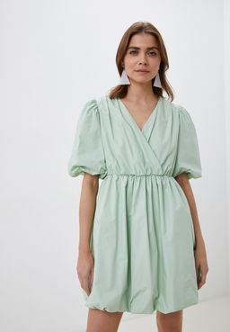 Светло-зеленое мини-платье