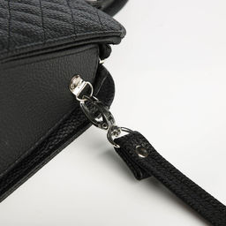 Сумка женская тоут на молнии, 31×10×20 см, однотонная, со стёжкой, чёрная