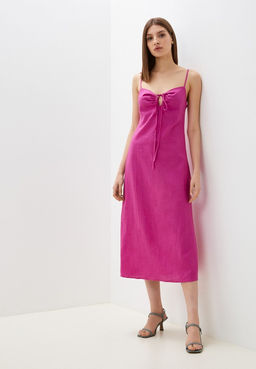 Платье с завязками