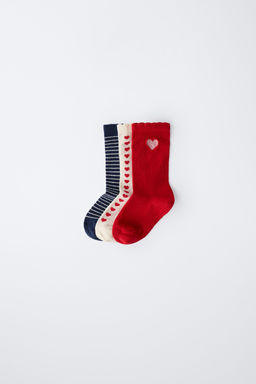 3-PACK OF STRIPED AND HEART SOCKS