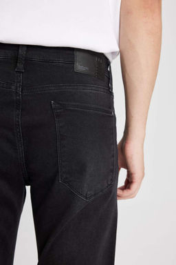 Джинсовые брюки Sergio Regular Fit Normal Mold с нормальной талией и зауженными штанинами - Defacto фото 6